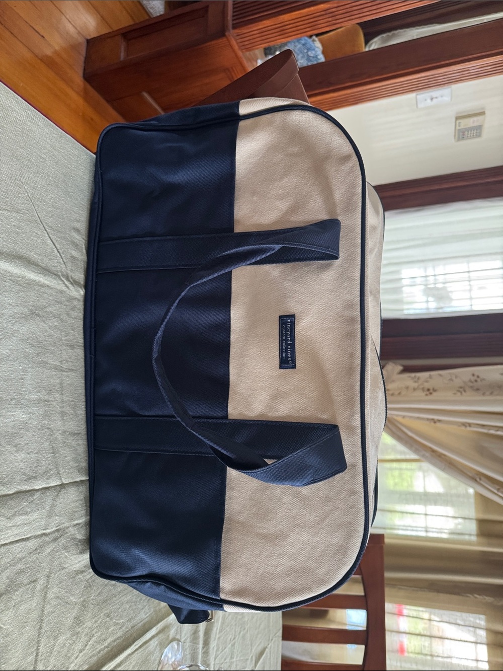 Vineyard Vines Navy and Cream Travel Tote Bag